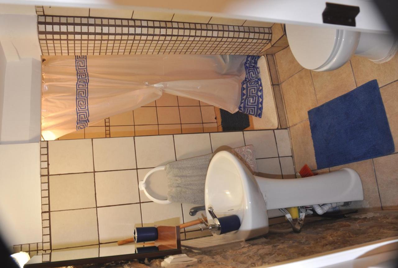 Casa Lela 3...Hydra Lejlighed Míloi Eksteriør billede